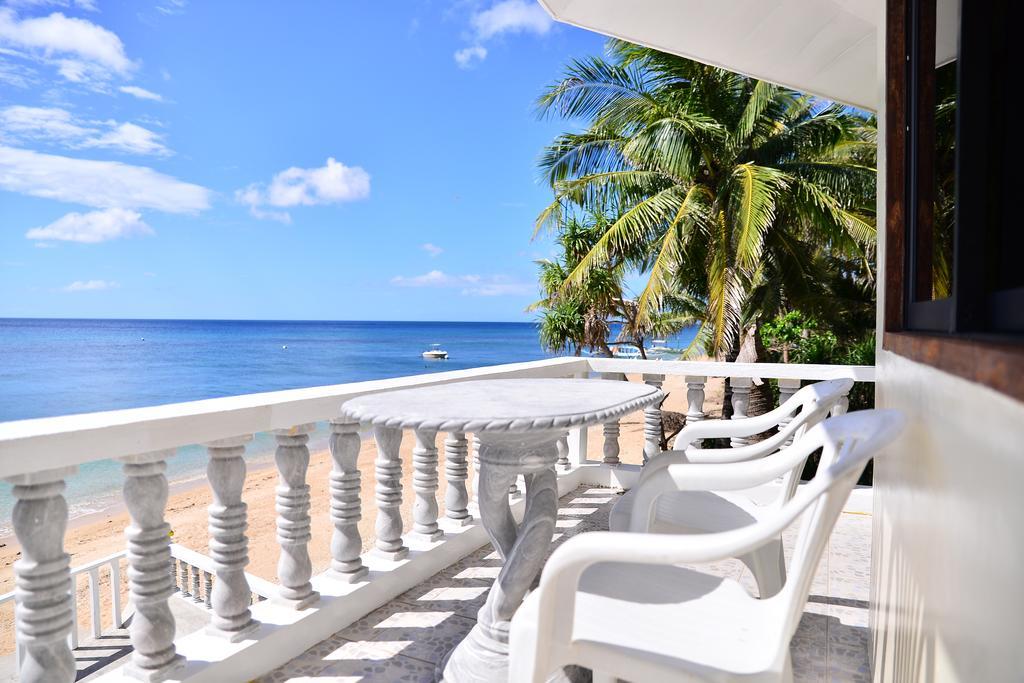 Lanas Beach Resort Romblon Island Exteriör bild